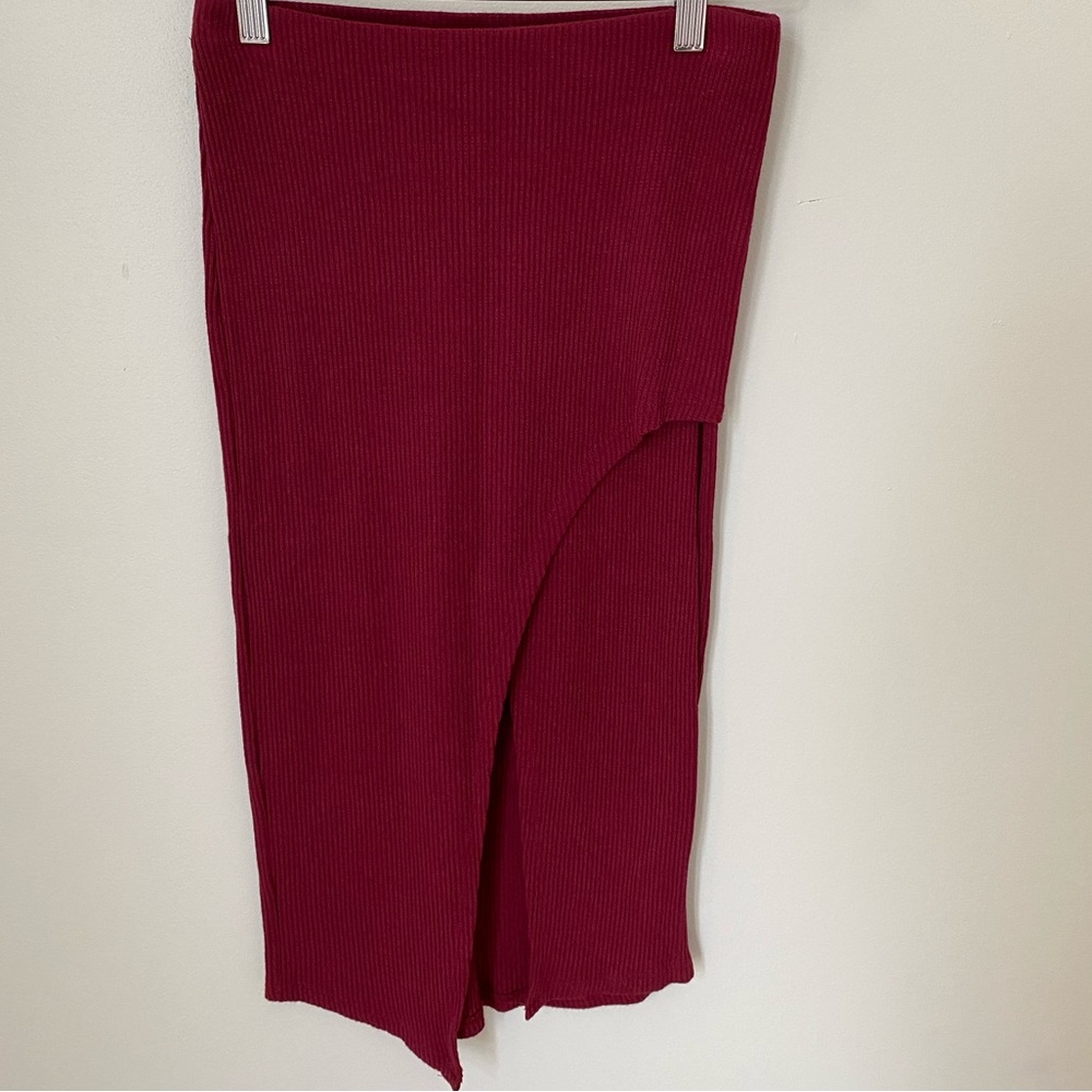 Red pencil skirt. Size M